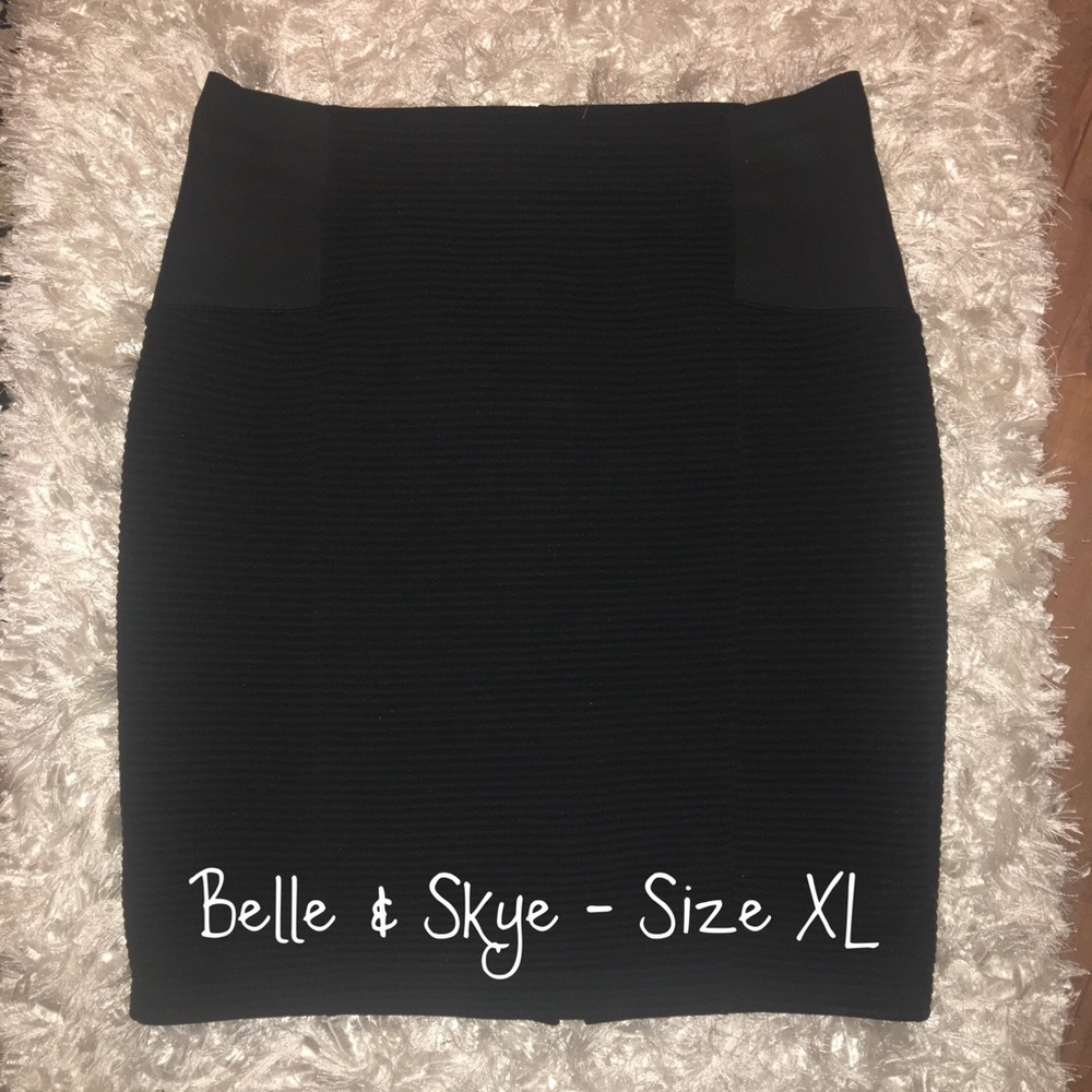 Black bandage style pencil skirt